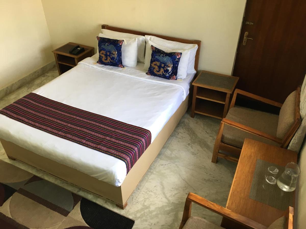 Himalayan Inn Hotel Μπανγκαλόρ Εξωτερικό φωτογραφία